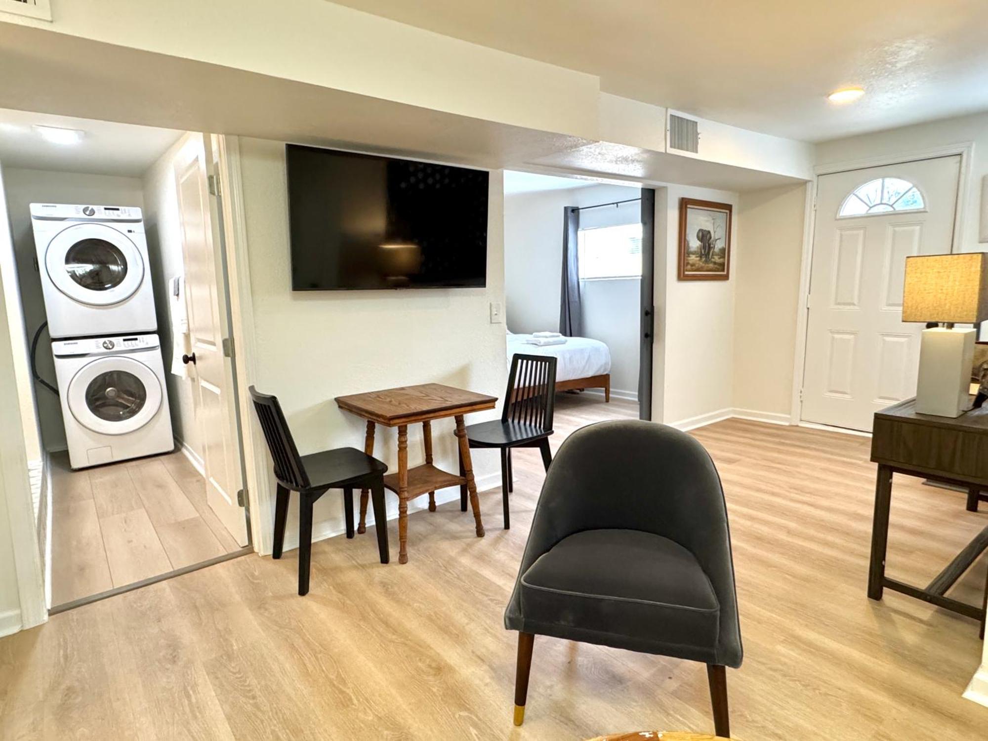 Upgraded Suite - Easy Access To Uptown #N29 โอคลาโฮมาซิตี้ ภายนอก รูปภาพ